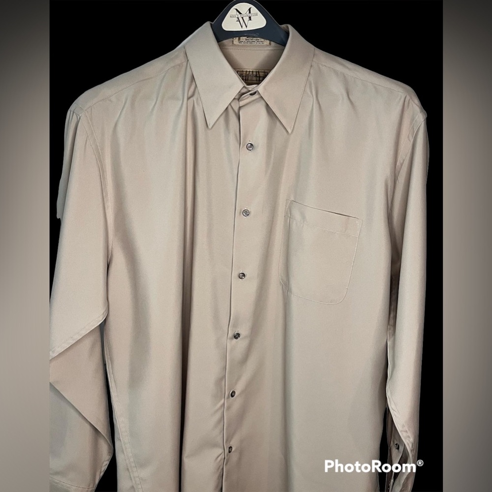Gently Used Croft&Barrow Men’s dress shirt